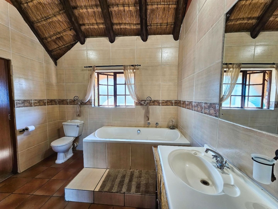 11 Bedroom Property for Sale in Oranjeville Free State